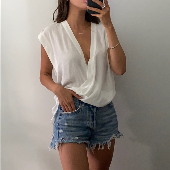 Forever 21 Tops - Cross crossed blouse